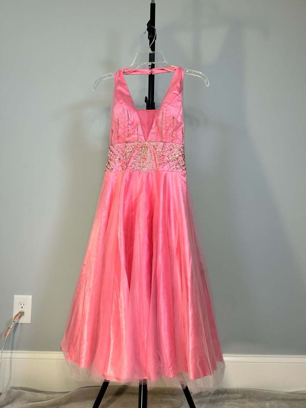 Pink Beaded Halter Neck A-Line Formal Prom Evening Gown